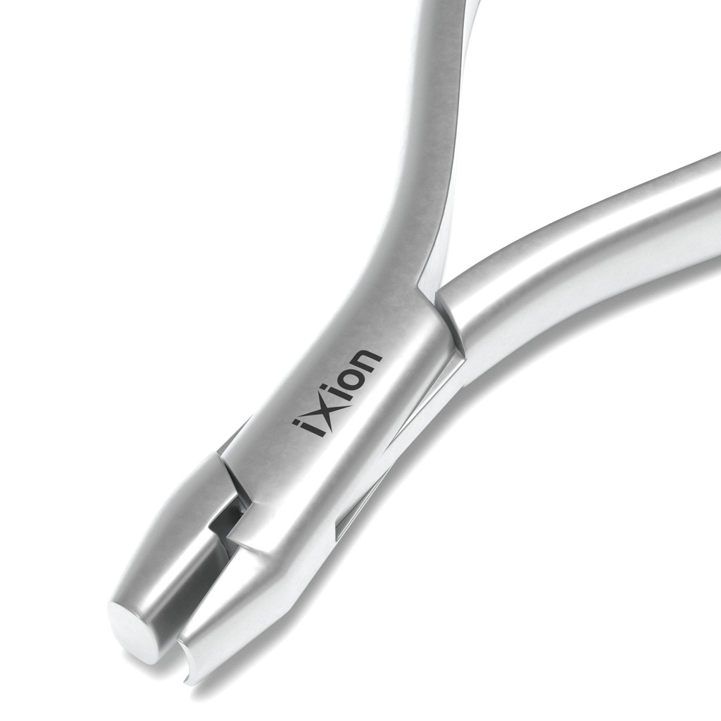 IX817 Ixion De La Rosa